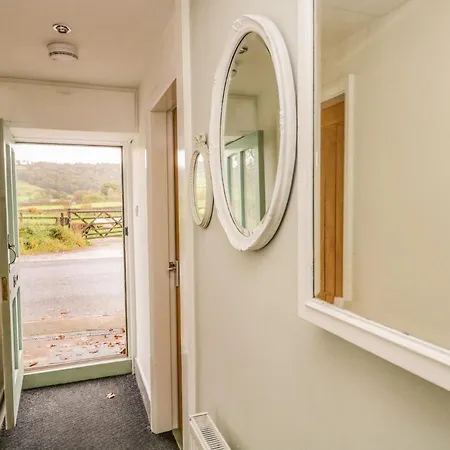 Holiday home 3 Vale View